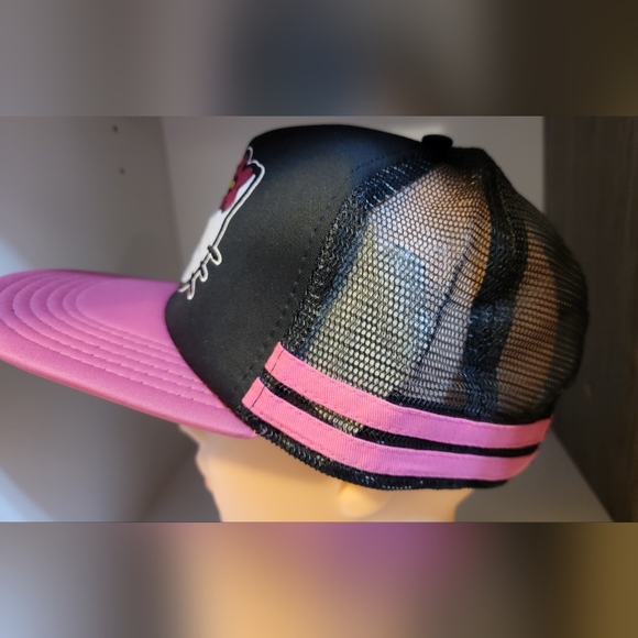 BNWOT Hello Kitty Adjustable Hat - Picture 3 of 6